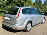 Ford Focus 1,6 Concept Turnier Concept - Ford Focus aus 2011: Kombi
