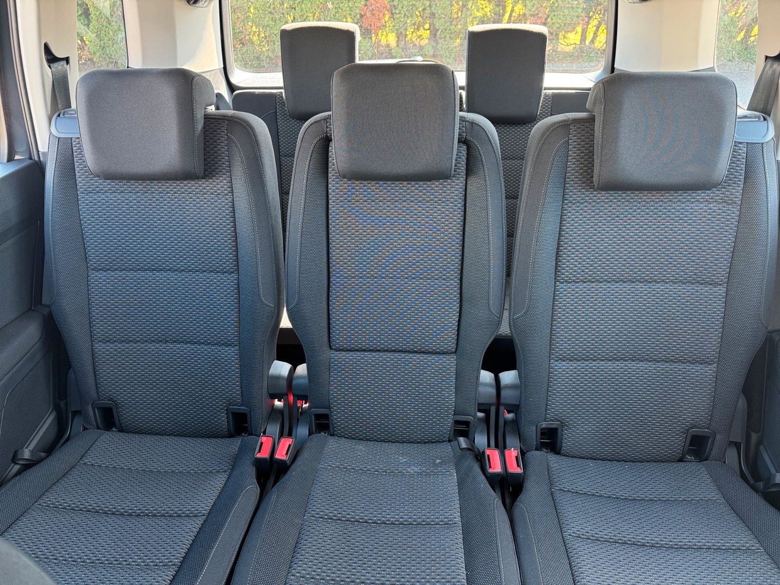 Fahrzeugabbildung Volkswagen Touran Comfortline 2.0 TDI
