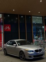 BMW E60 525D M57 6 Zylinder - BMW 525 in Hamm