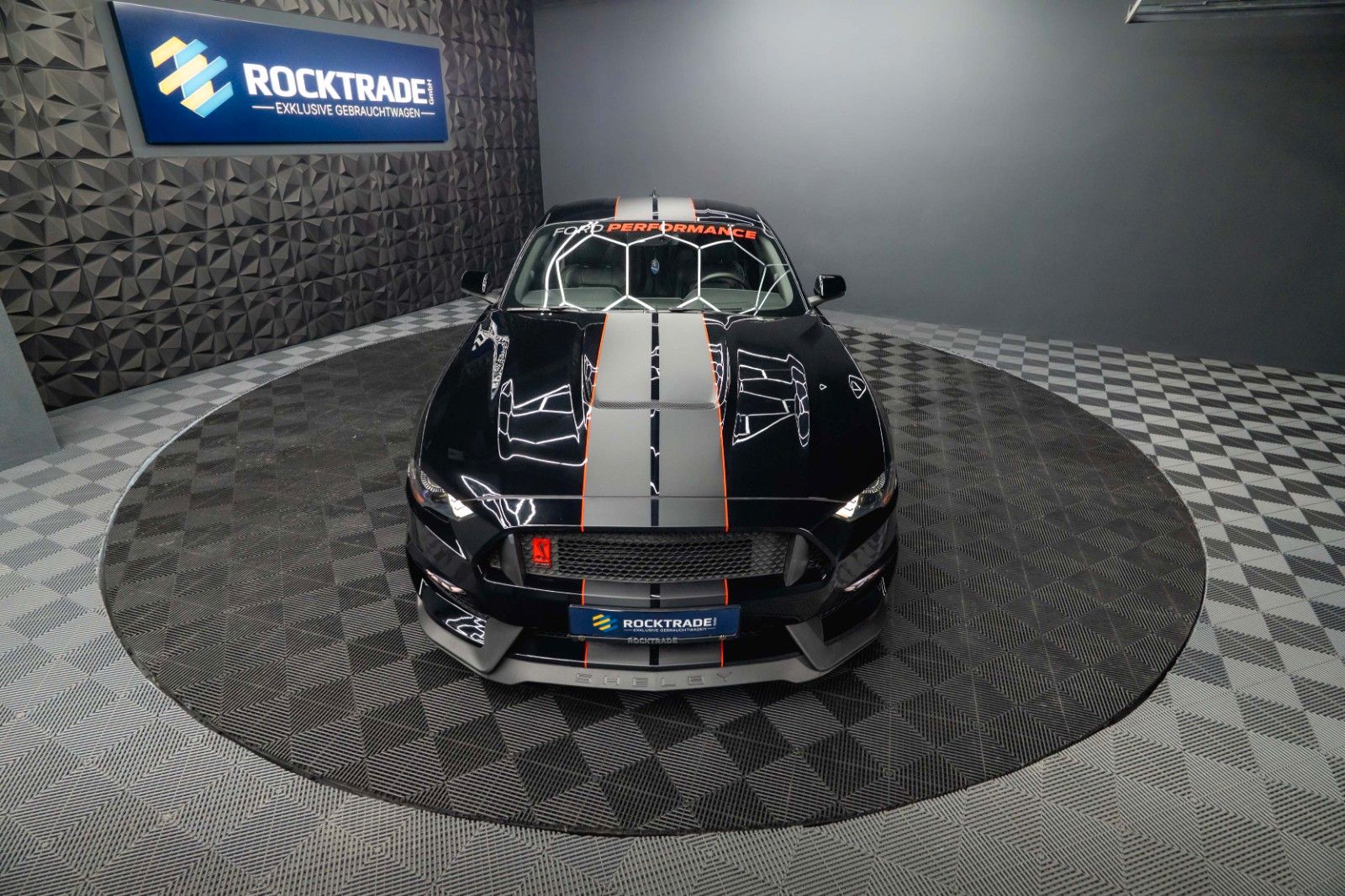 Fahrzeugabbildung Ford Mustang Shelby GT 500 5.0 V8 Performance PREMIUM