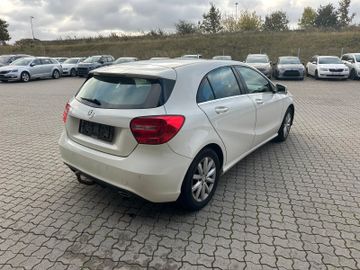 Mercedes A 180 - 4