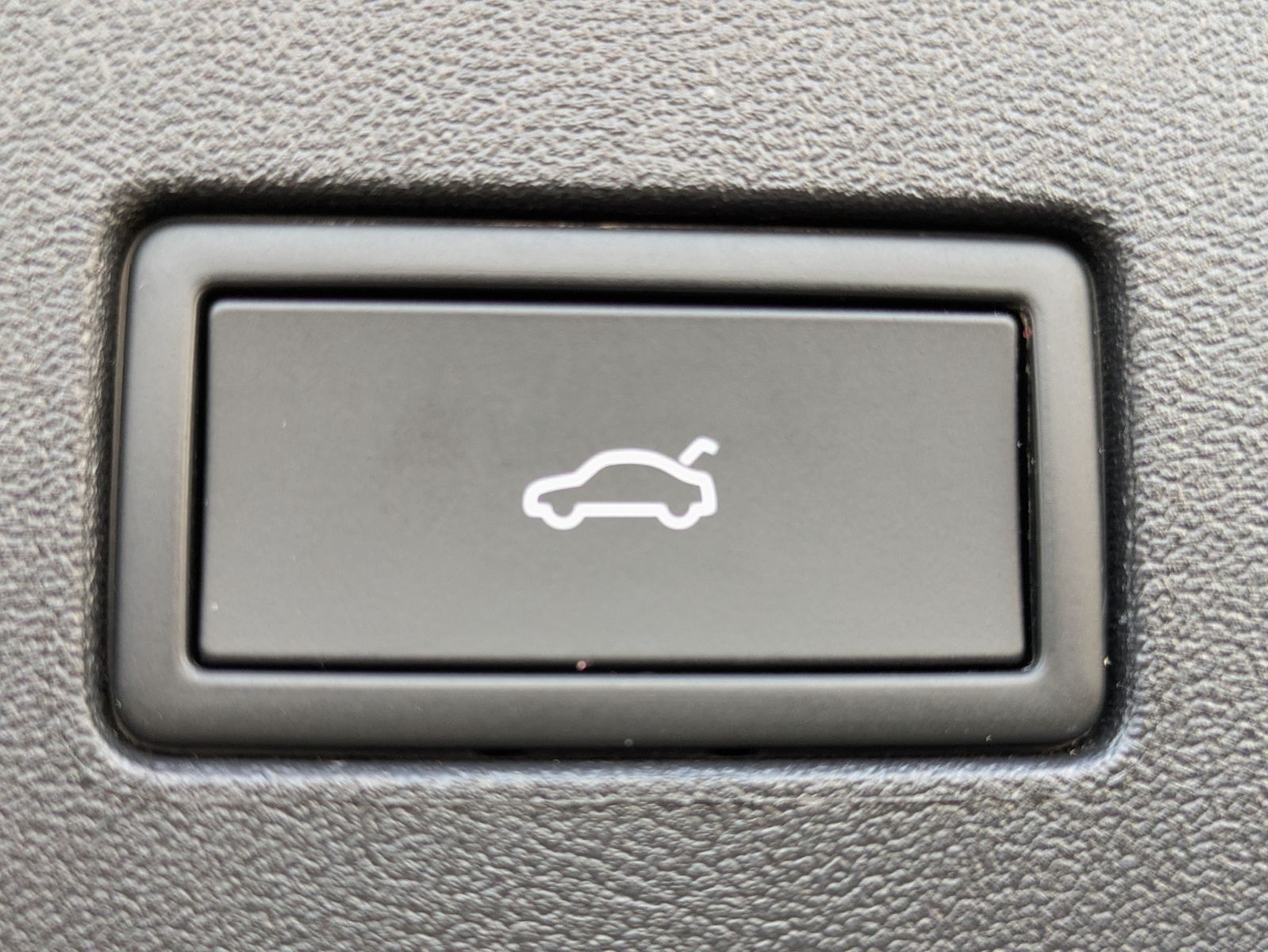 Fahrzeugabbildung Volkswagen Tayron 2.0 TDI 4M R-Line 7Si*MATRIX*AHK*PANO*HUD