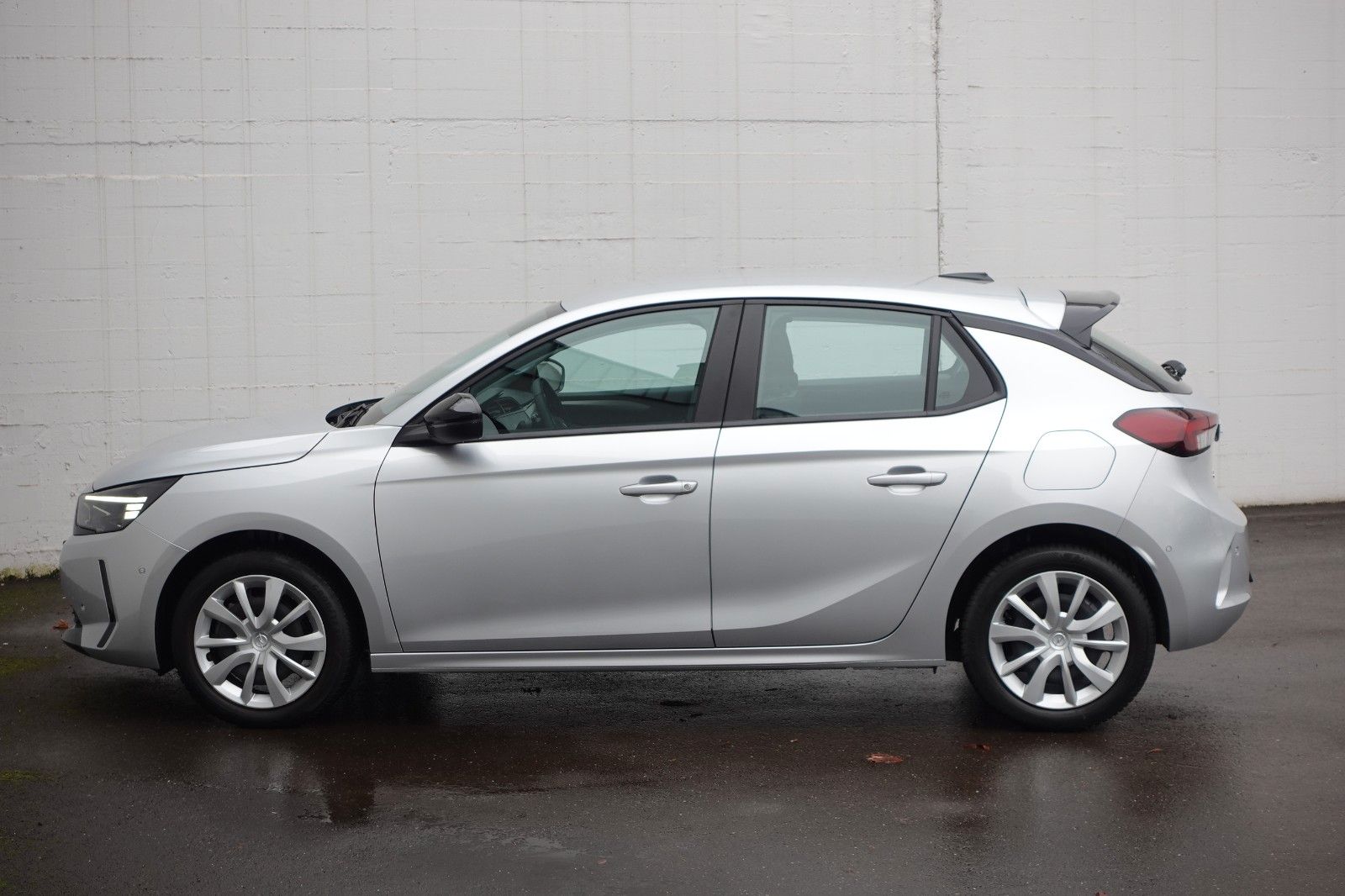 Fahrzeugabbildung Opel Corsa 1.2 Edition Automatik Allwetter,PDC,Kamera