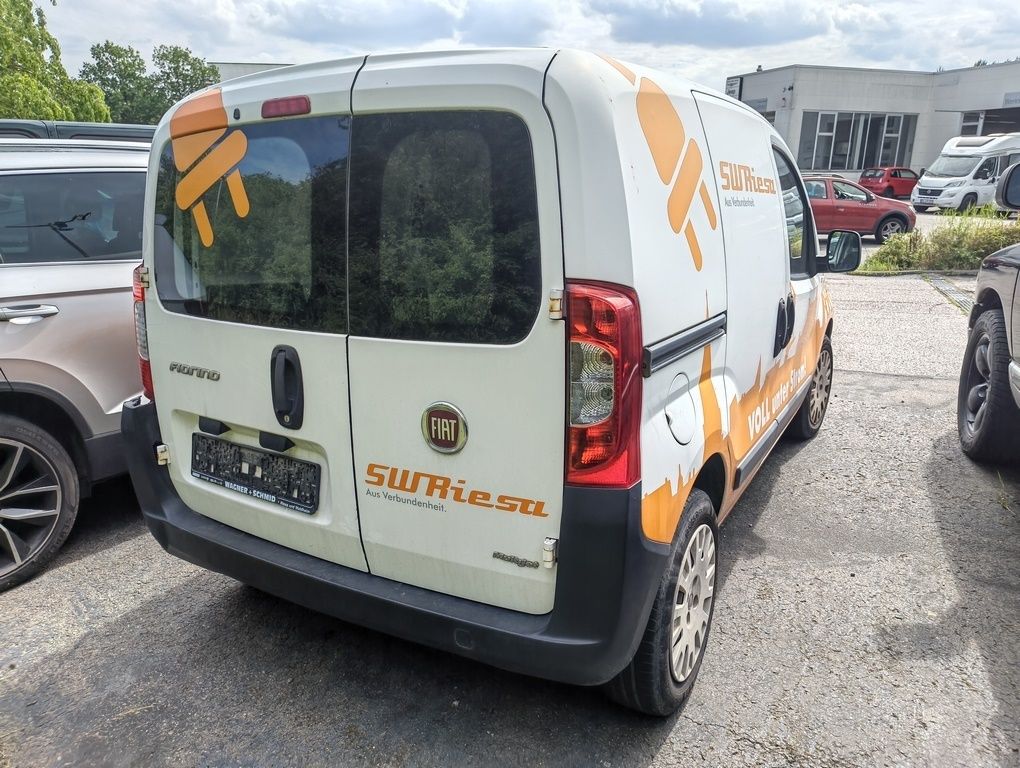 Fahrzeugabbildung Fiat Fiorino SX 1.3 Multijet Schiebetür *UNFALL*