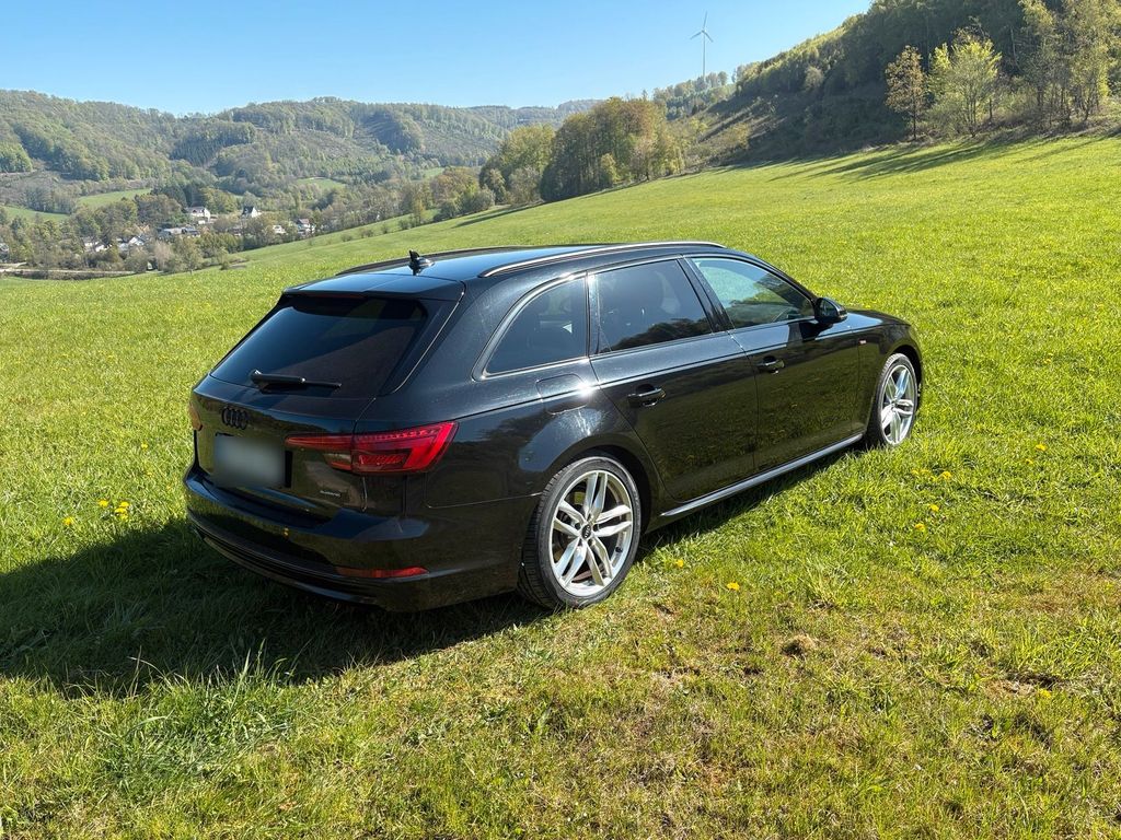 Image of Audi A4