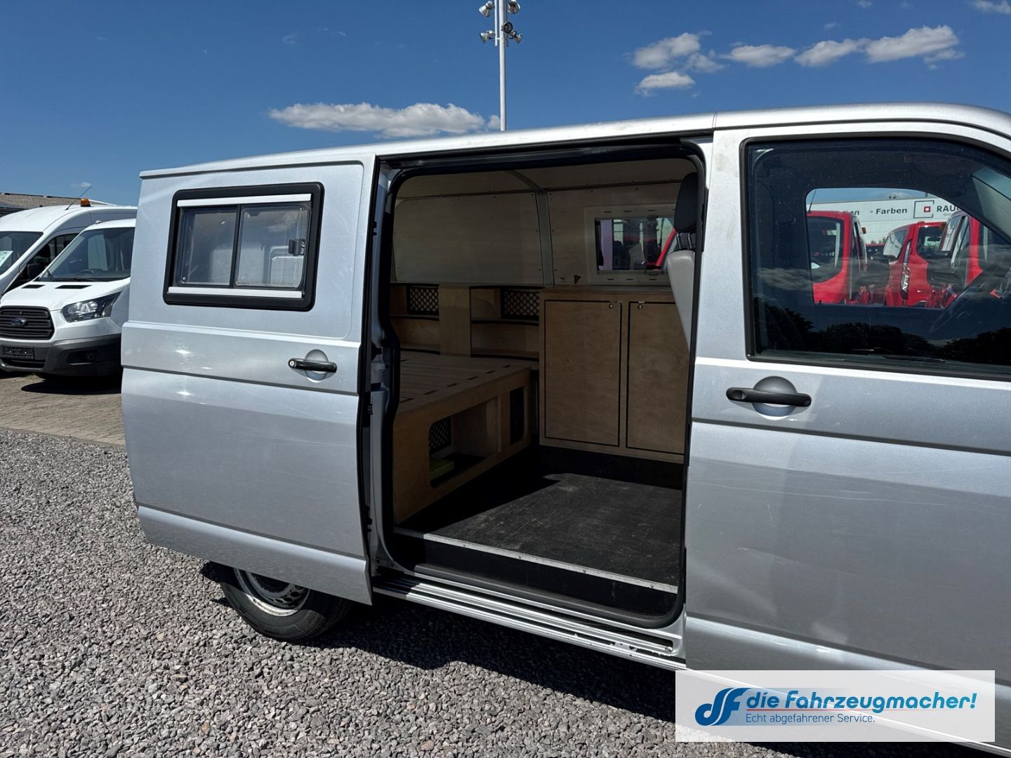 Fahrzeugabbildung Volkswagen Transporter T5 Wohnmobilumbau 1.9 TDI Klima *EXP