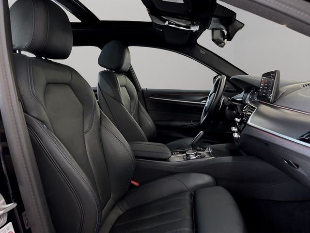 Foto Nummer 12: BMW 540d xDrive