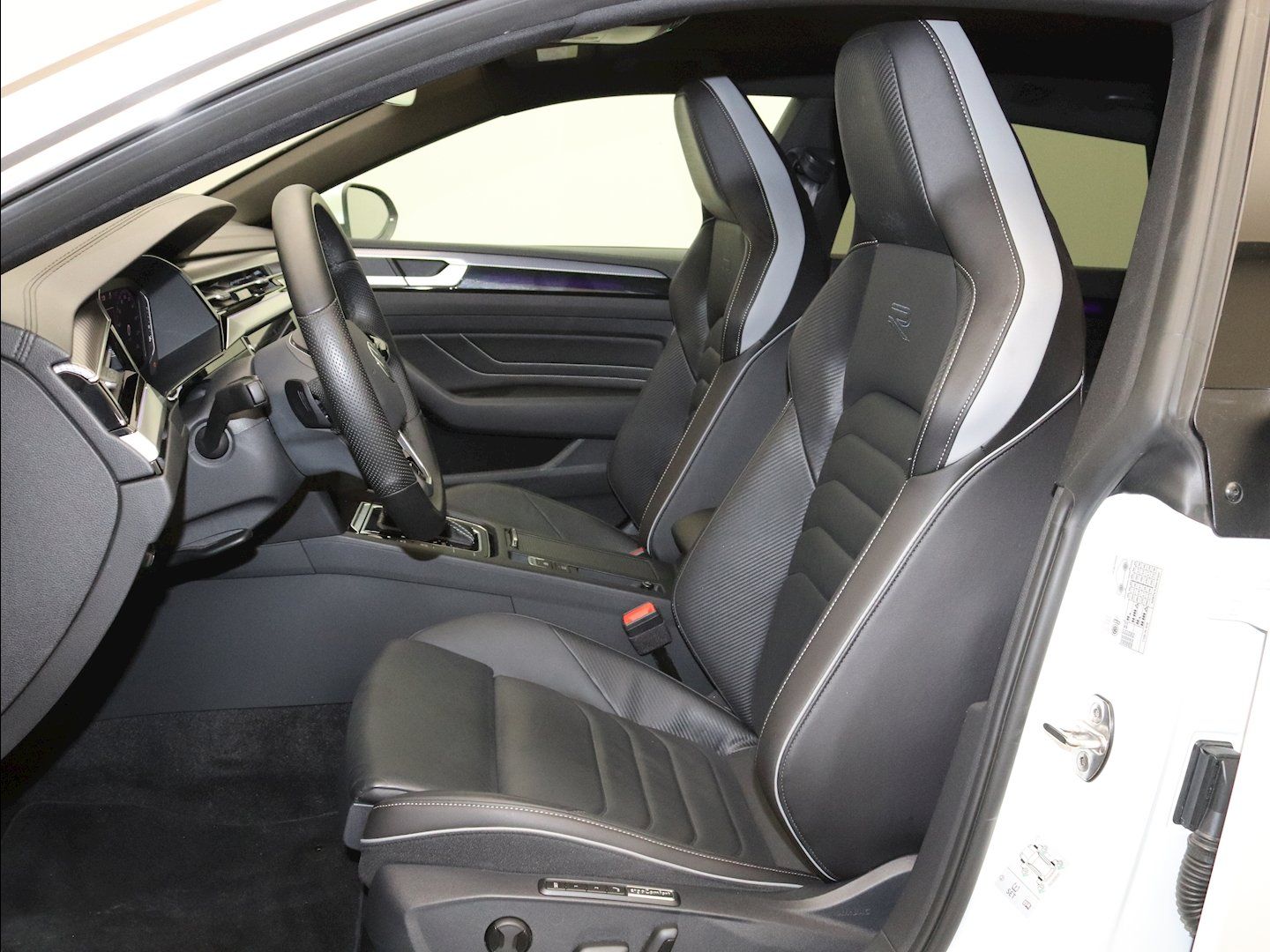 Volkswagen Arteon - Bild 12