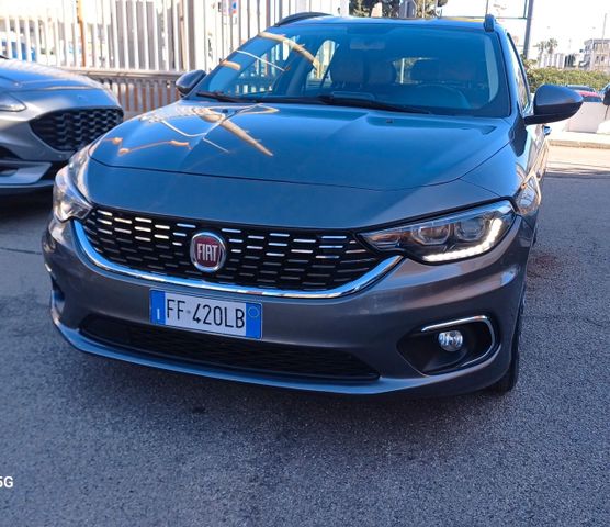 Fiat Tipo 1.3 Mjt SW Lounge " KM ZERO "