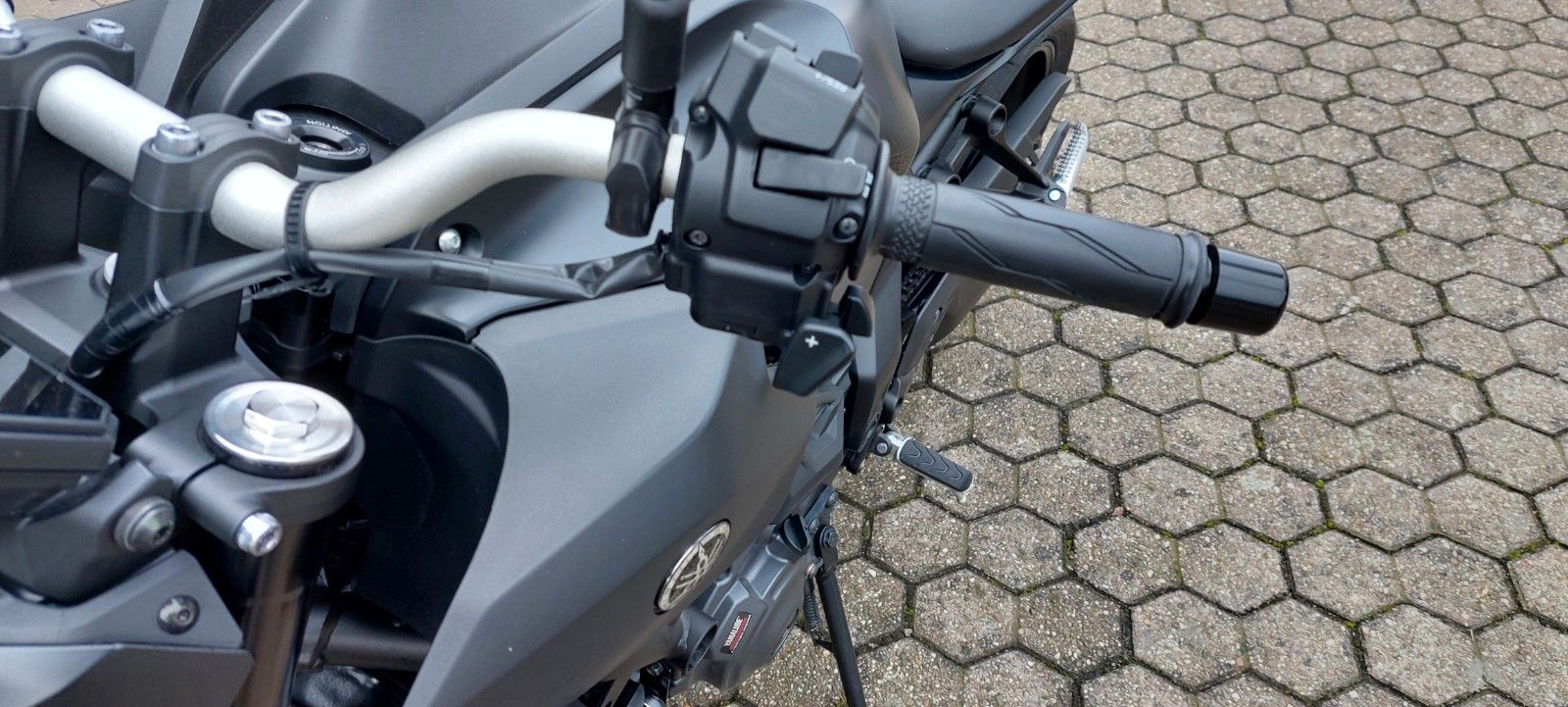 Fahrzeugabbildung Yamaha MT-07 Y-AMT  Automatik