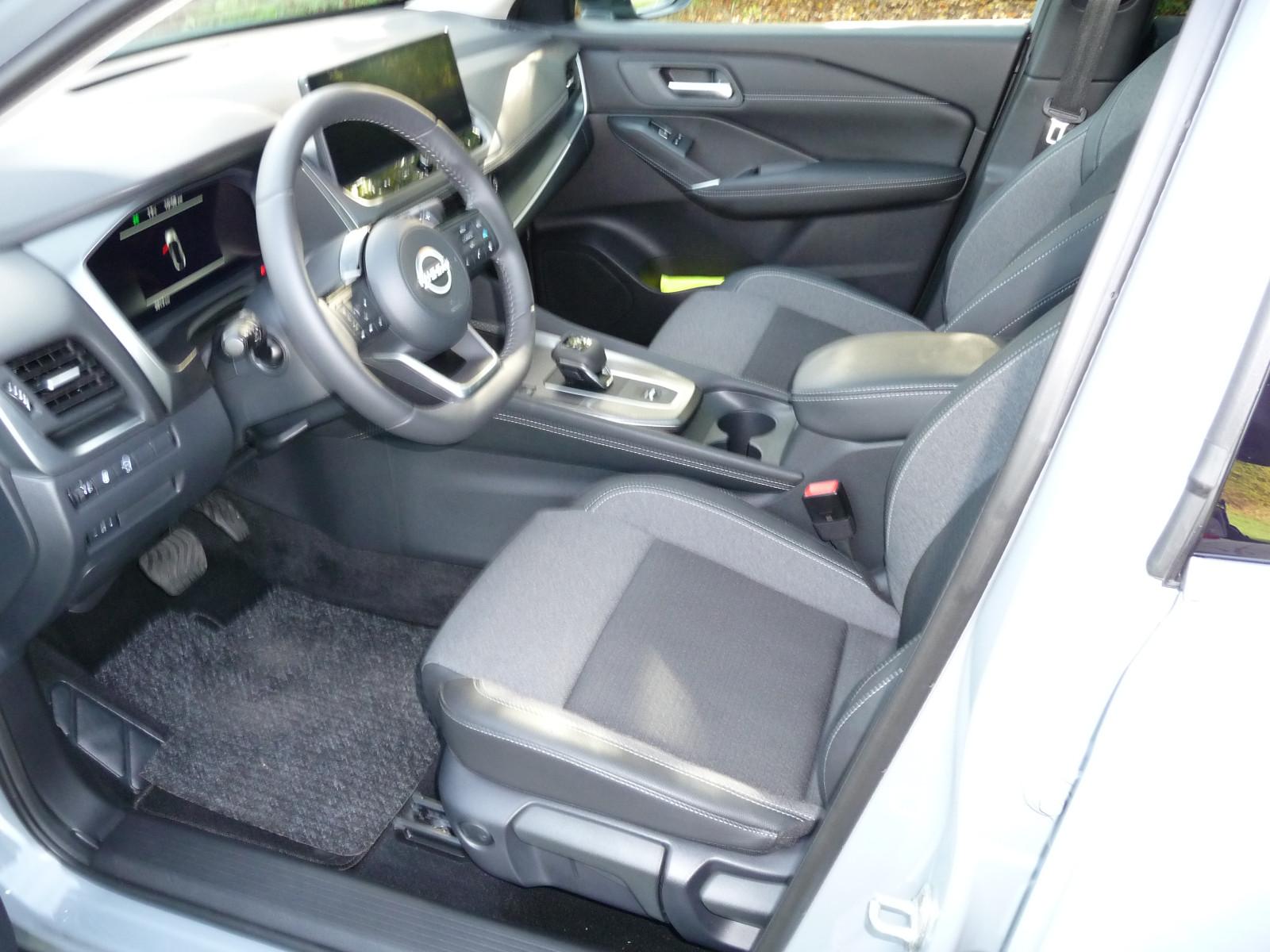 Nissan Qashqai 1.3 DIG-T MHEV 158PS Xtronic N-Connecta-