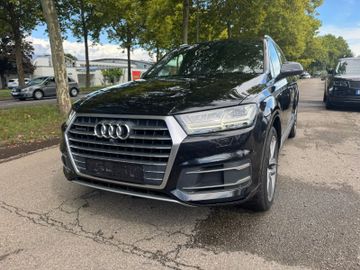 Audi Q7 - 12