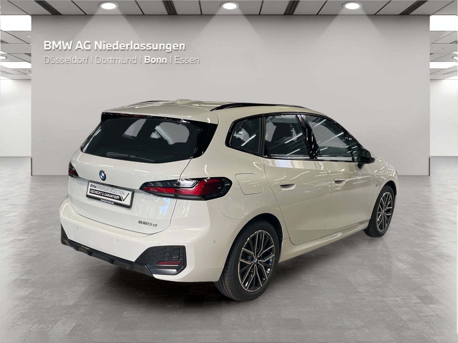 BMW 220 Active Tourer - Bild 4