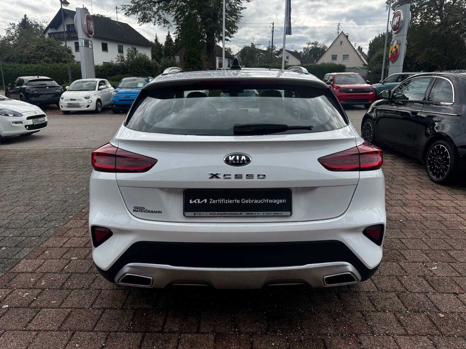 Fahrzeugabbildung Kia XCEED 1.5T SPIRIT 160PS NAV GLASDACH