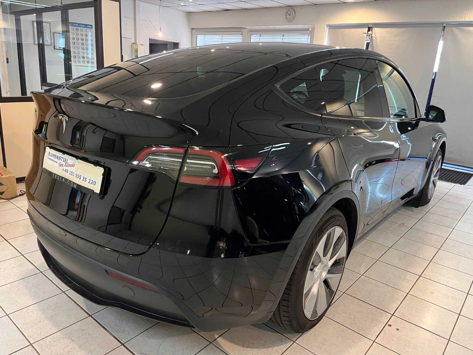 Tesla Model Y RWD+AHK kaufen auch Tesla an+ imagem 3