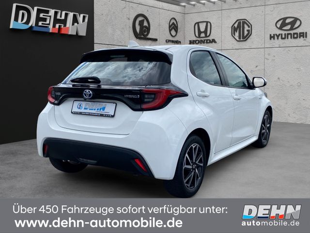 Toyota Yaris 1.5 Hybrid Team Deutschland