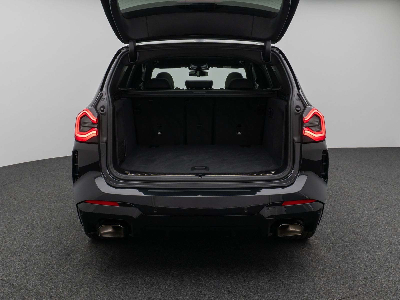 Fahrzeugabbildung BMW X3 xD30i  M Sport Panorama Laser 360°HUD DAB H/K