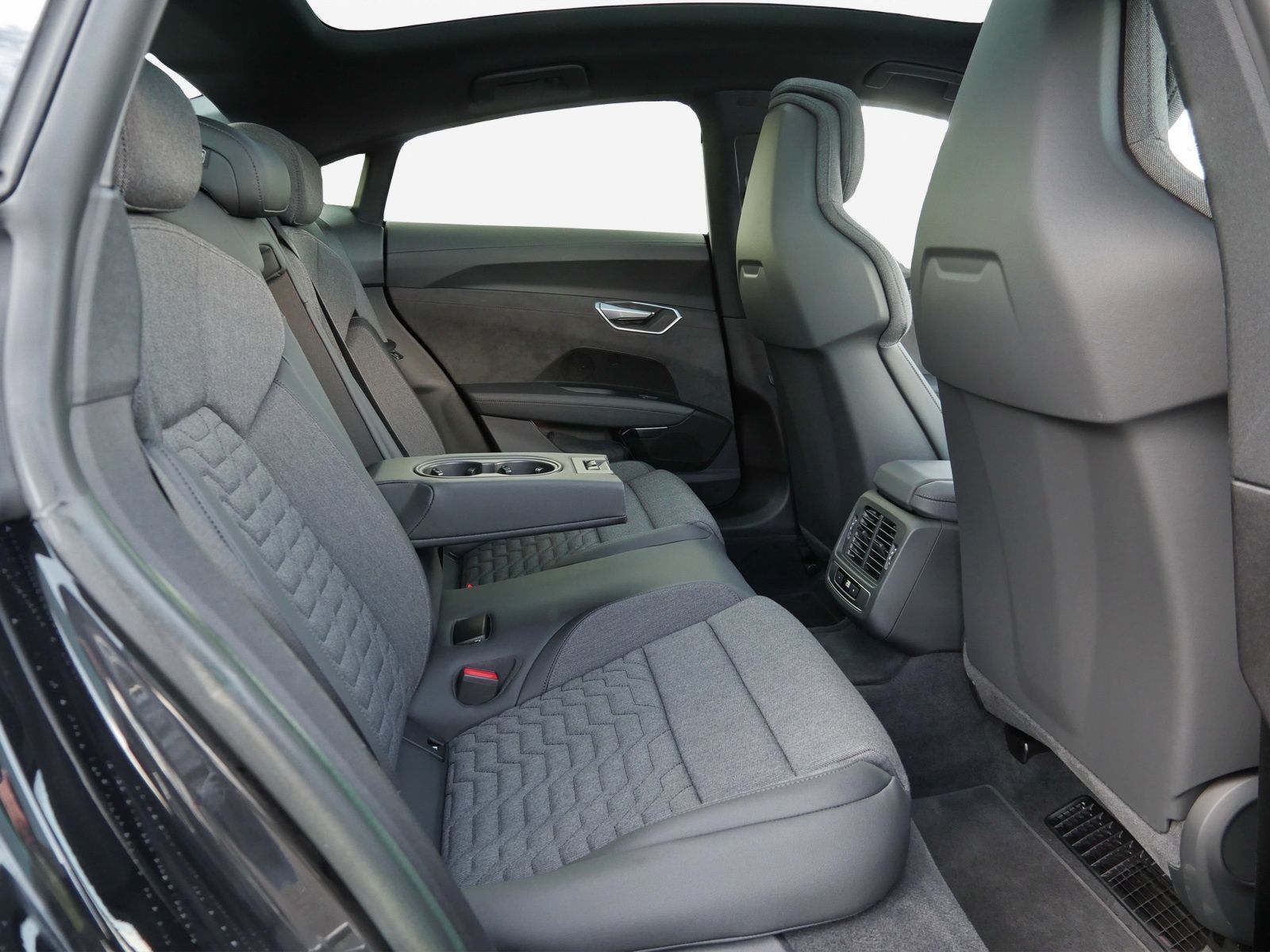 Audi e-tron GT - Bild 17