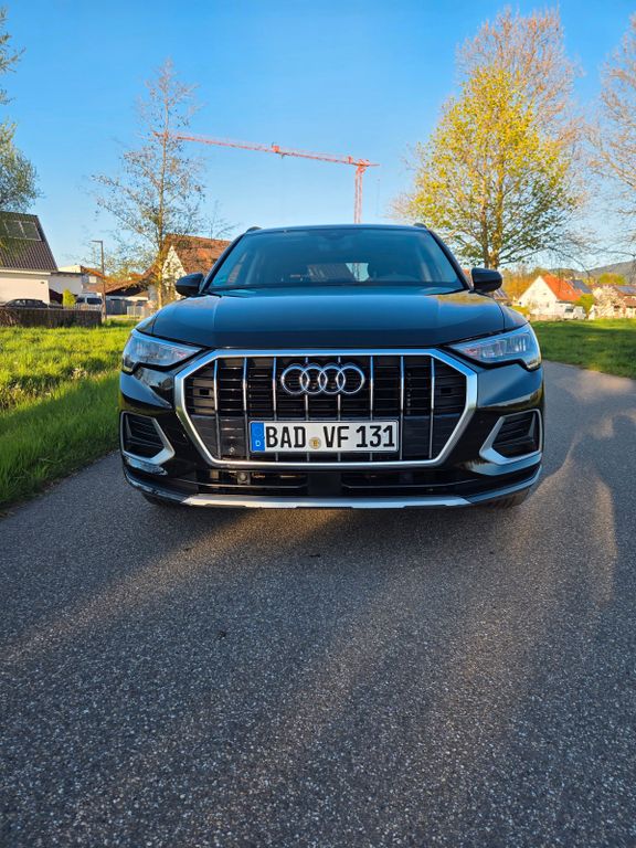 Image of Audi Q3