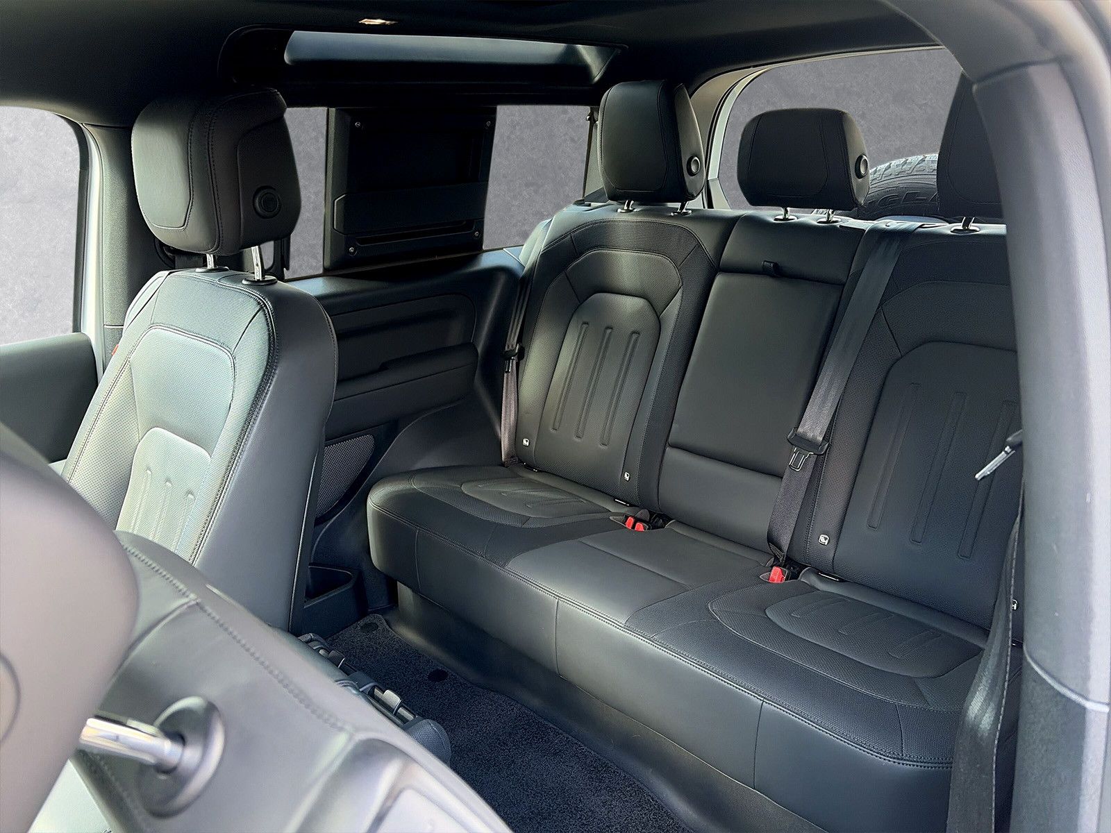 Land Rover Defender 90 D300 X-Dynamic HSE AHK/HUD/Luftfed. foto 14