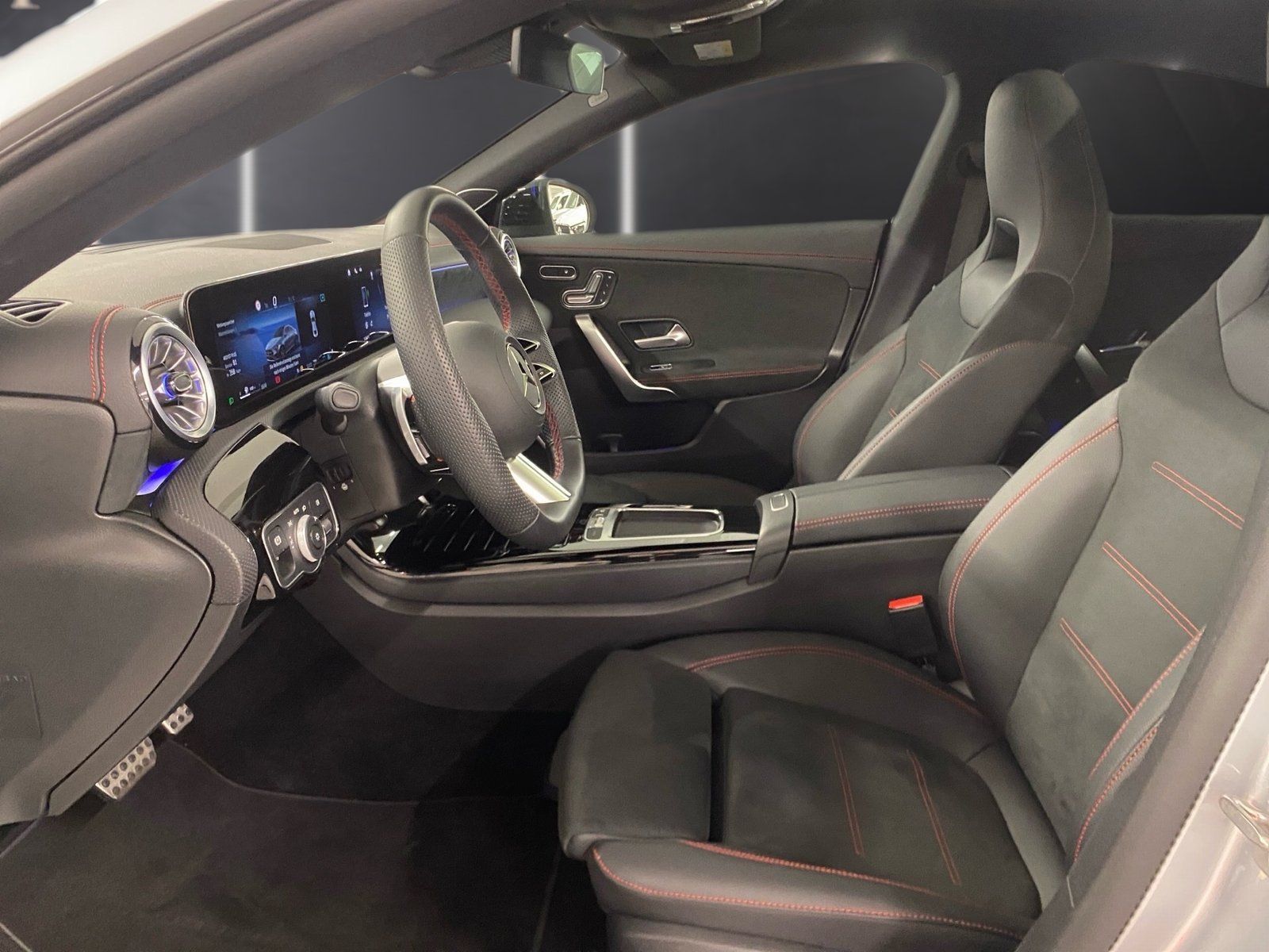 Fahrzeugabbildung Mercedes-Benz CLA 200 AMG*Pano*Burmester*Night*20"*Totwin*Memo