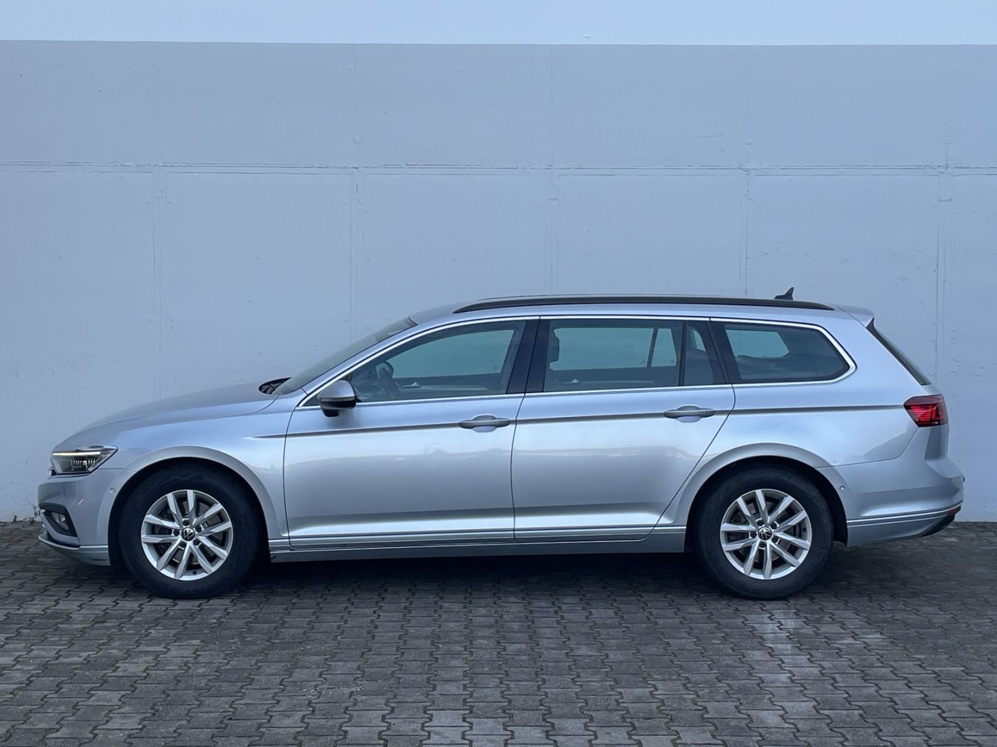 Passat 2.0 TDI DSG Business AHK/Kamera/IQ.Light