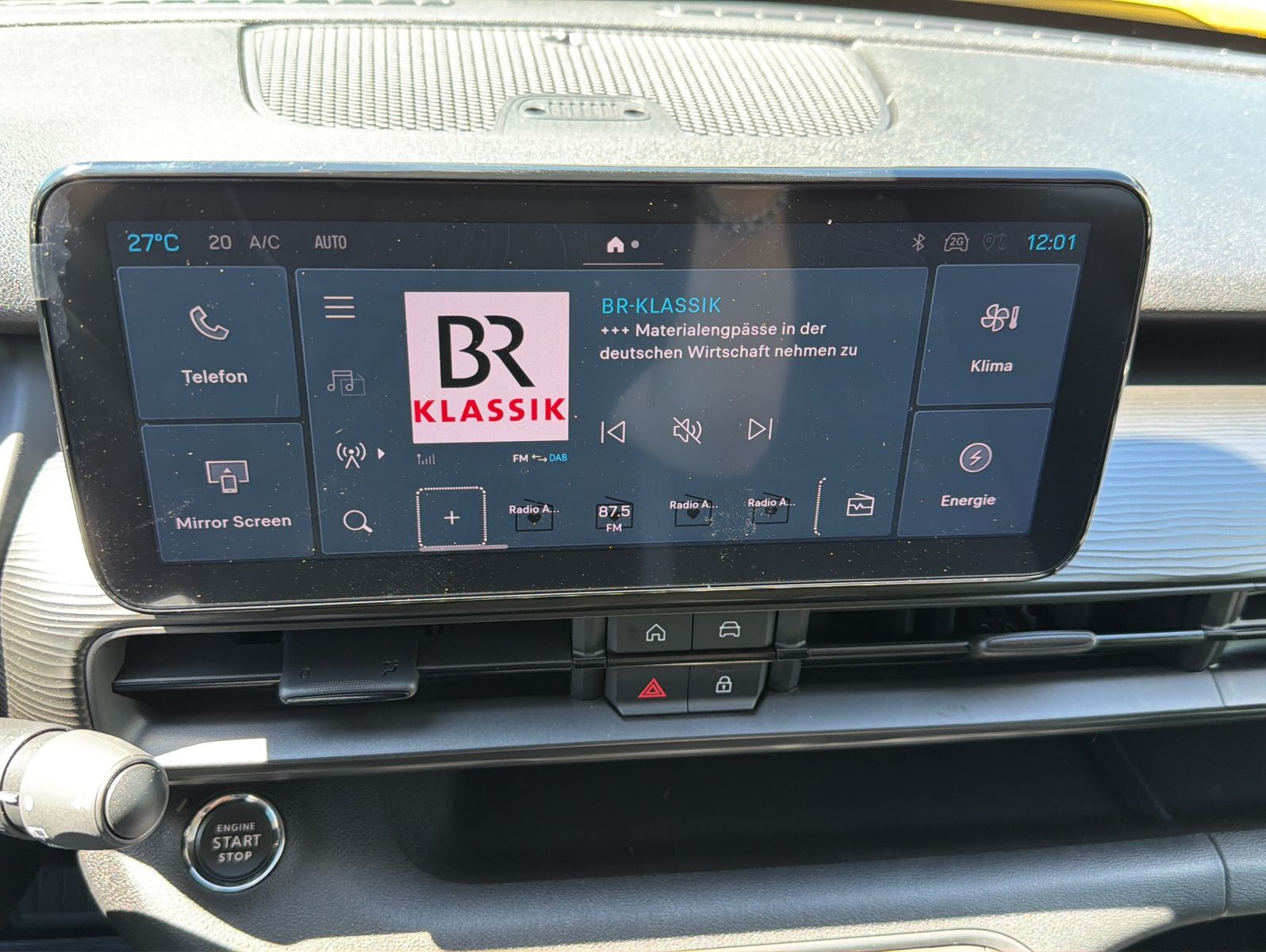 Fahrzeugabbildung Jeep Avenger Longitude Electric Automatik
