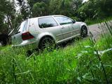 Volkswagen VW Golf IV GTI - Volkswagen Golf aus 2000: GTI