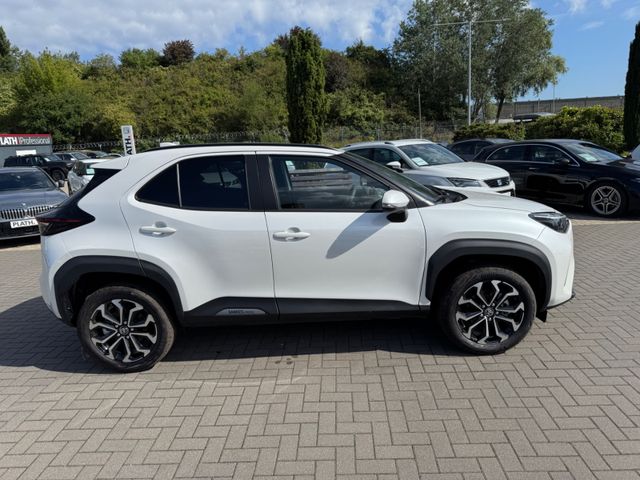 Toyota Yaris Cross  1,5-l-VVT-iE Allrad Active
