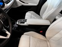 BMW 216 Active Tourer - Vorschau Bild 13
