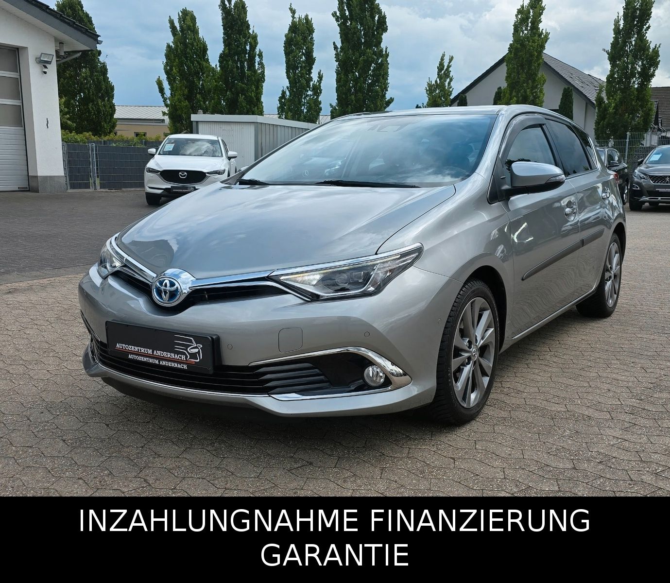 TOYOTA Auris