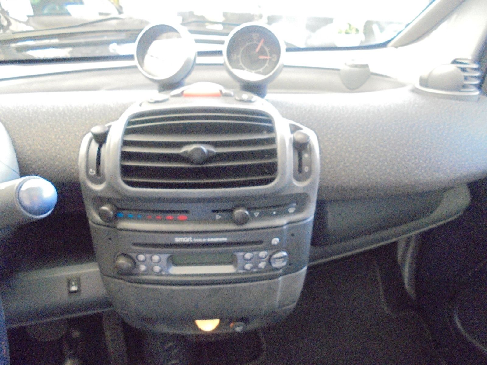 Fahrzeugabbildung Smart ForTwo Automatik/Klima/Panoramadach/Tüv neu/