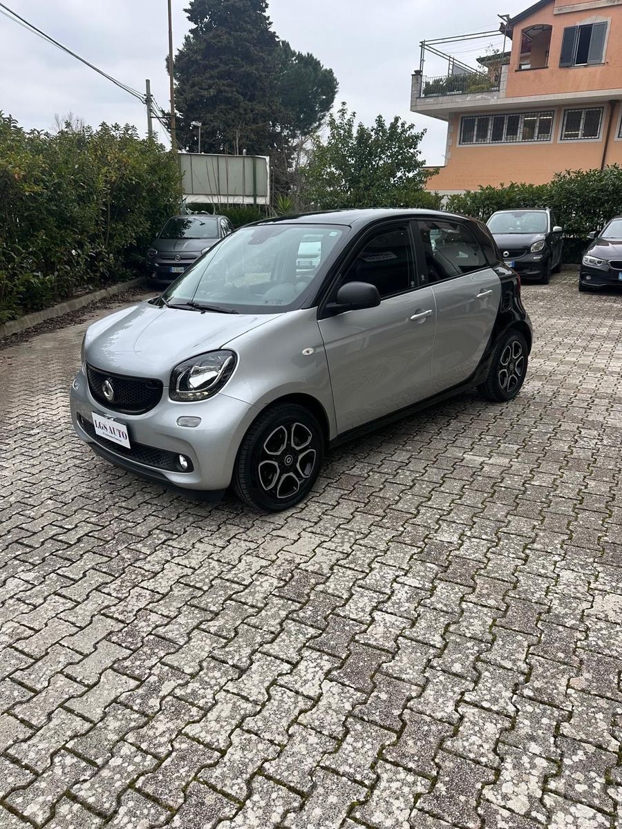 SMART ForFour