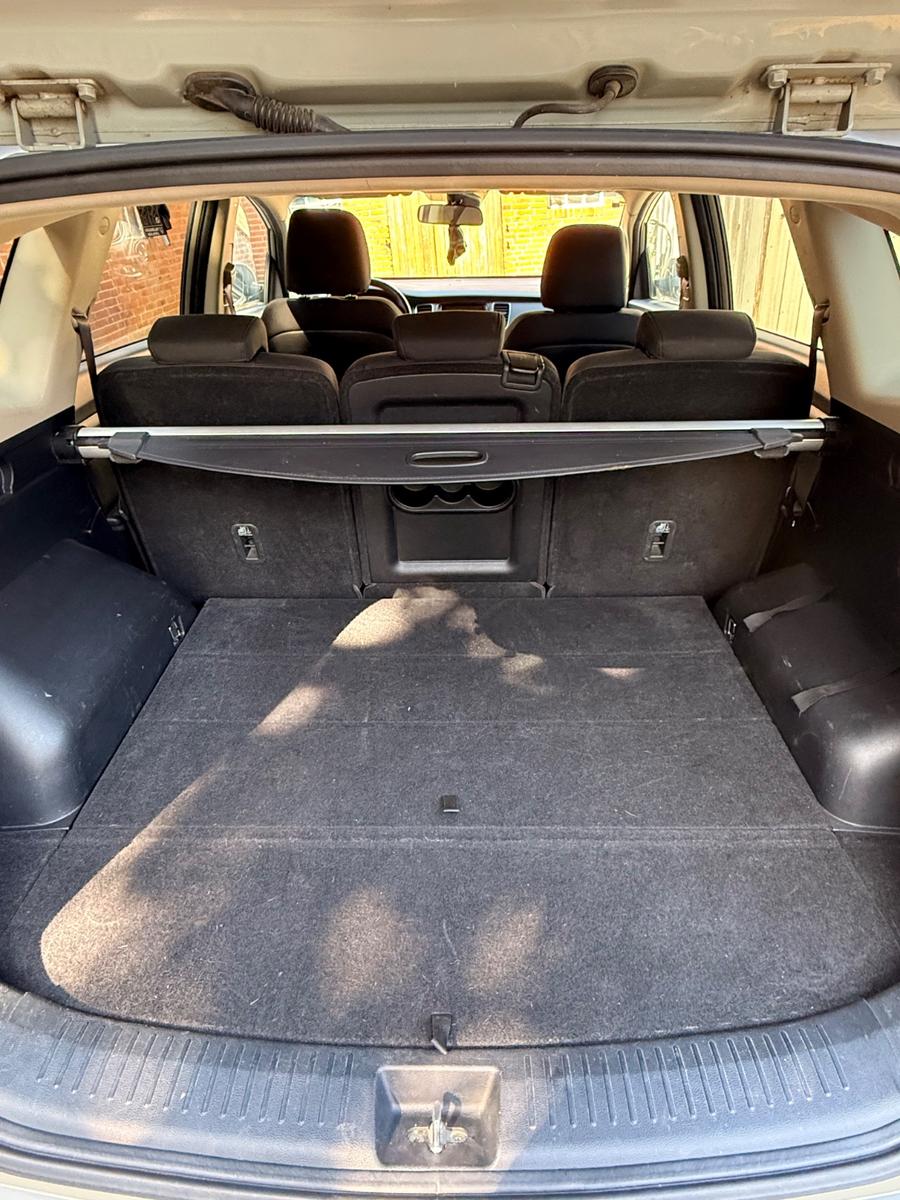 Kia Carens 2013 — photo 12