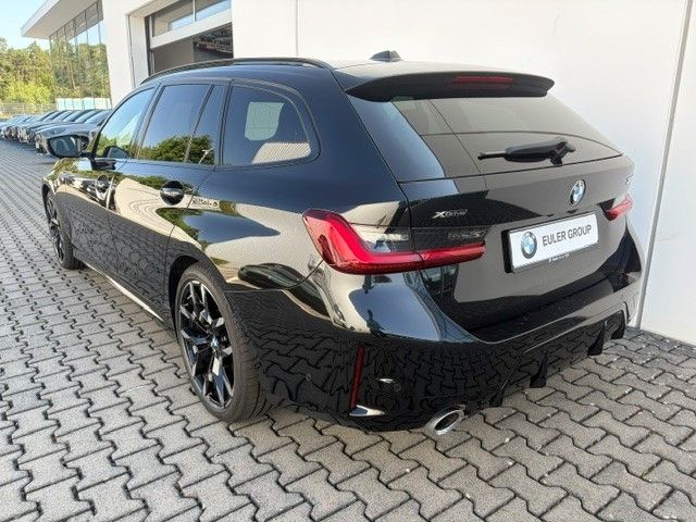BMW 320 d xDrive Tour M Sport 19'' Pano Innov. Comf foto 4