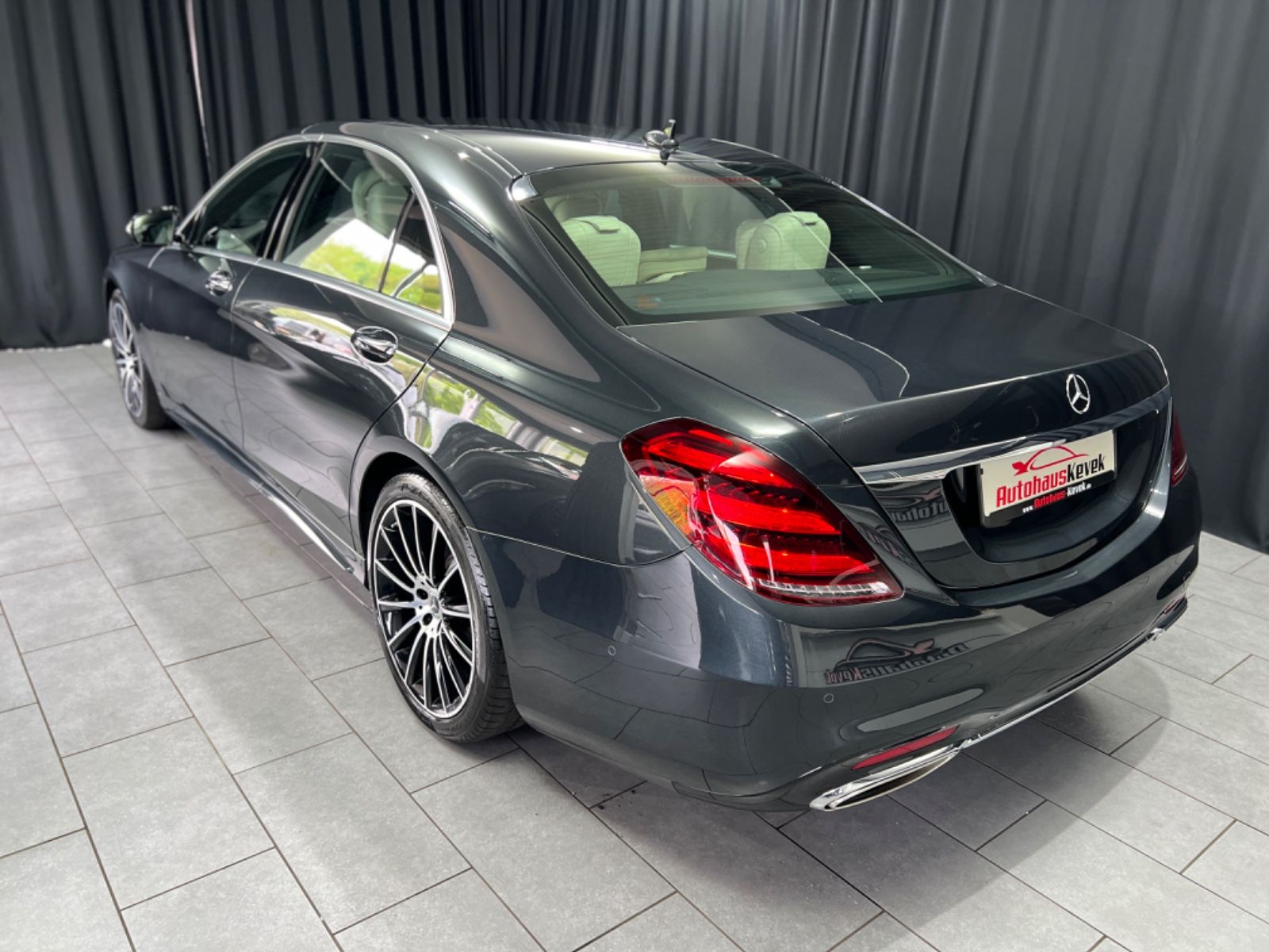 Fahrzeugabbildung Mercedes-Benz S 450 4Matic L*LANG*AMG-LINE*BURMESTER*1.HAND*