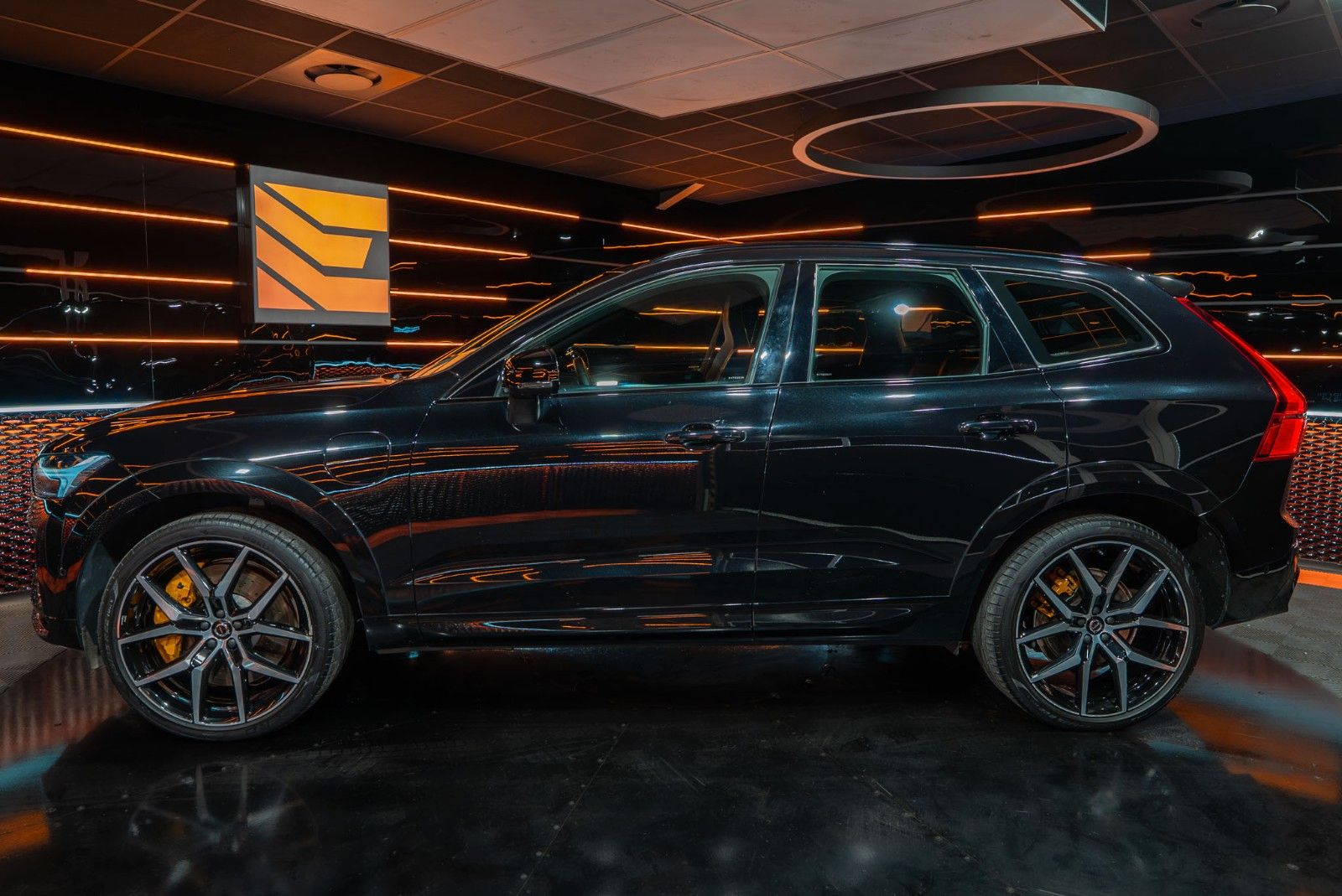 Volvo XC60 POLESTAR ENGINEERED*360°*sunroof*Heat seats imagem 2