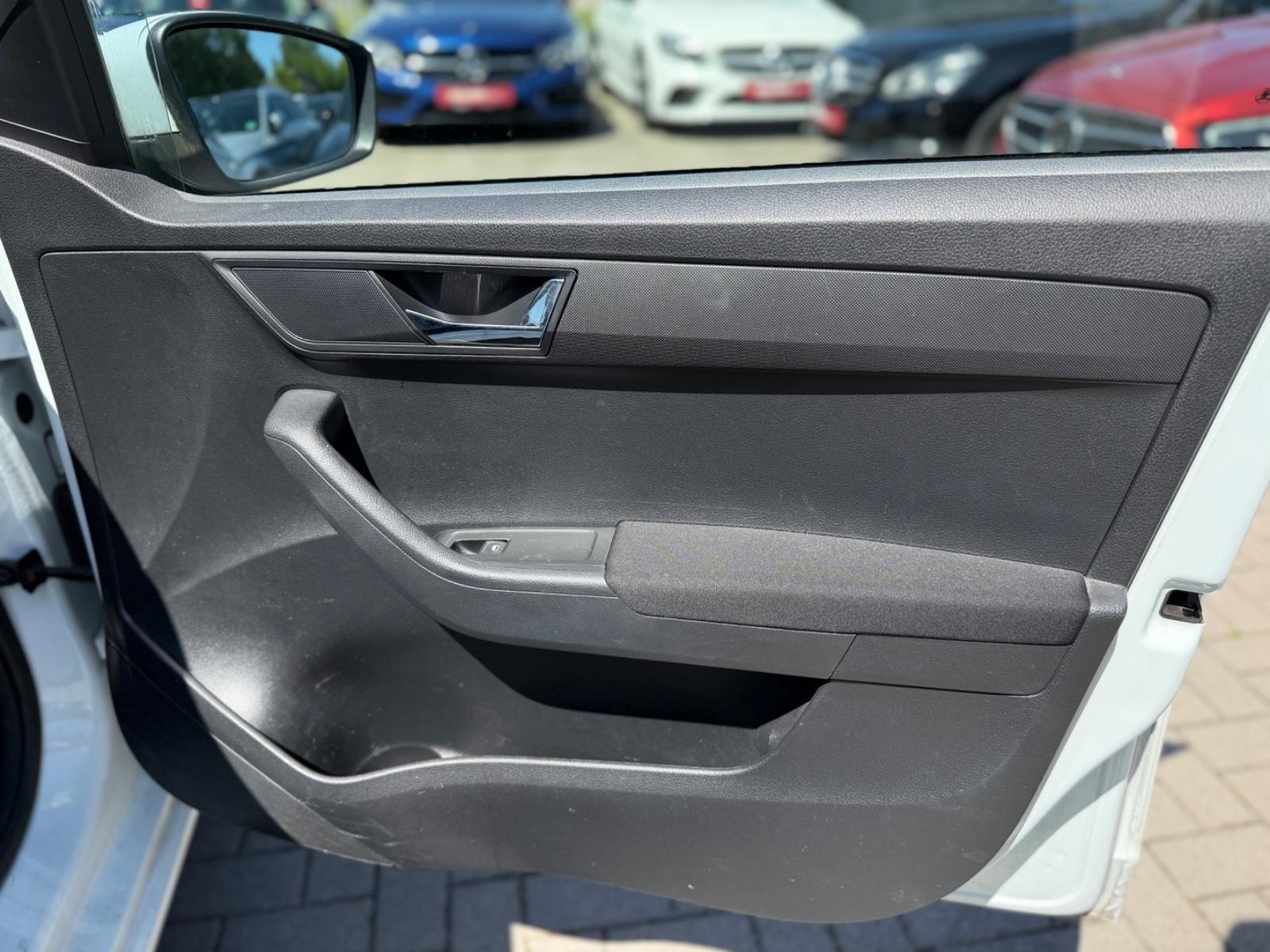 Skoda Fabia 2015 — photo 26