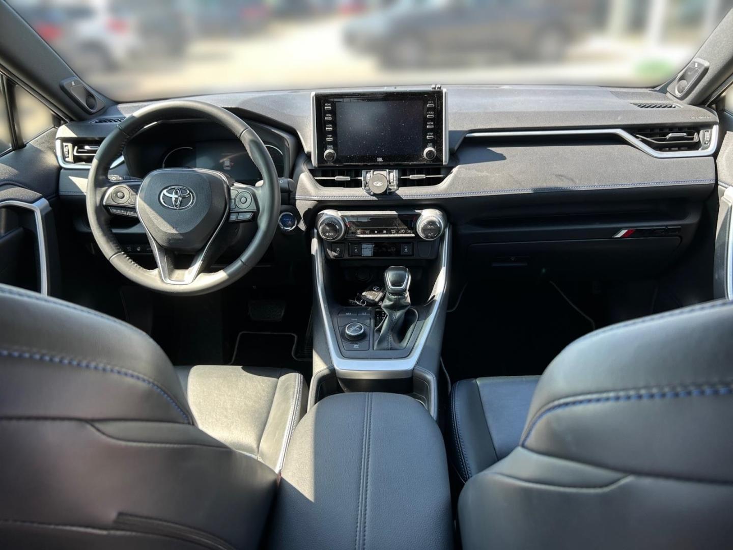 Toyota RAV 4 Hybrid 4x4 Style Selection Navi Soundsyste