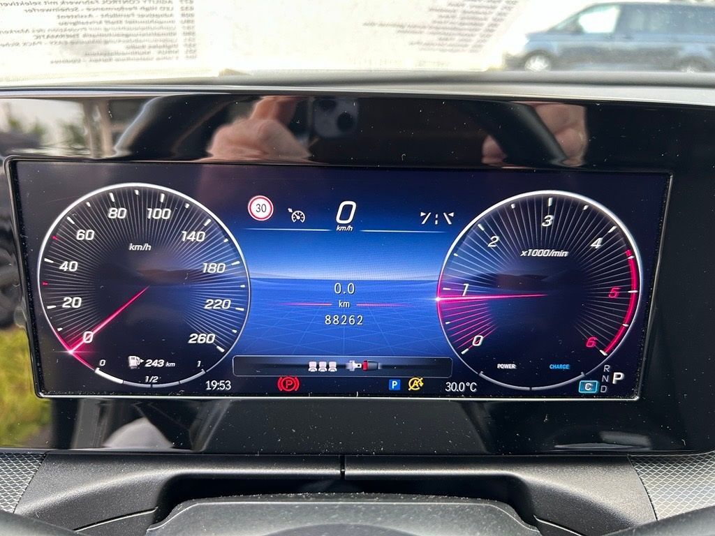 Fahrzeugabbildung Mercedes-Benz C 220 T d 4M AVANTG., Standh., Memory, LED, RFK