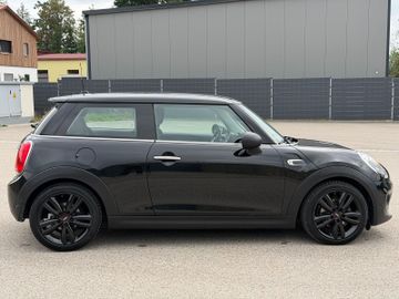 MINI ONE - 8