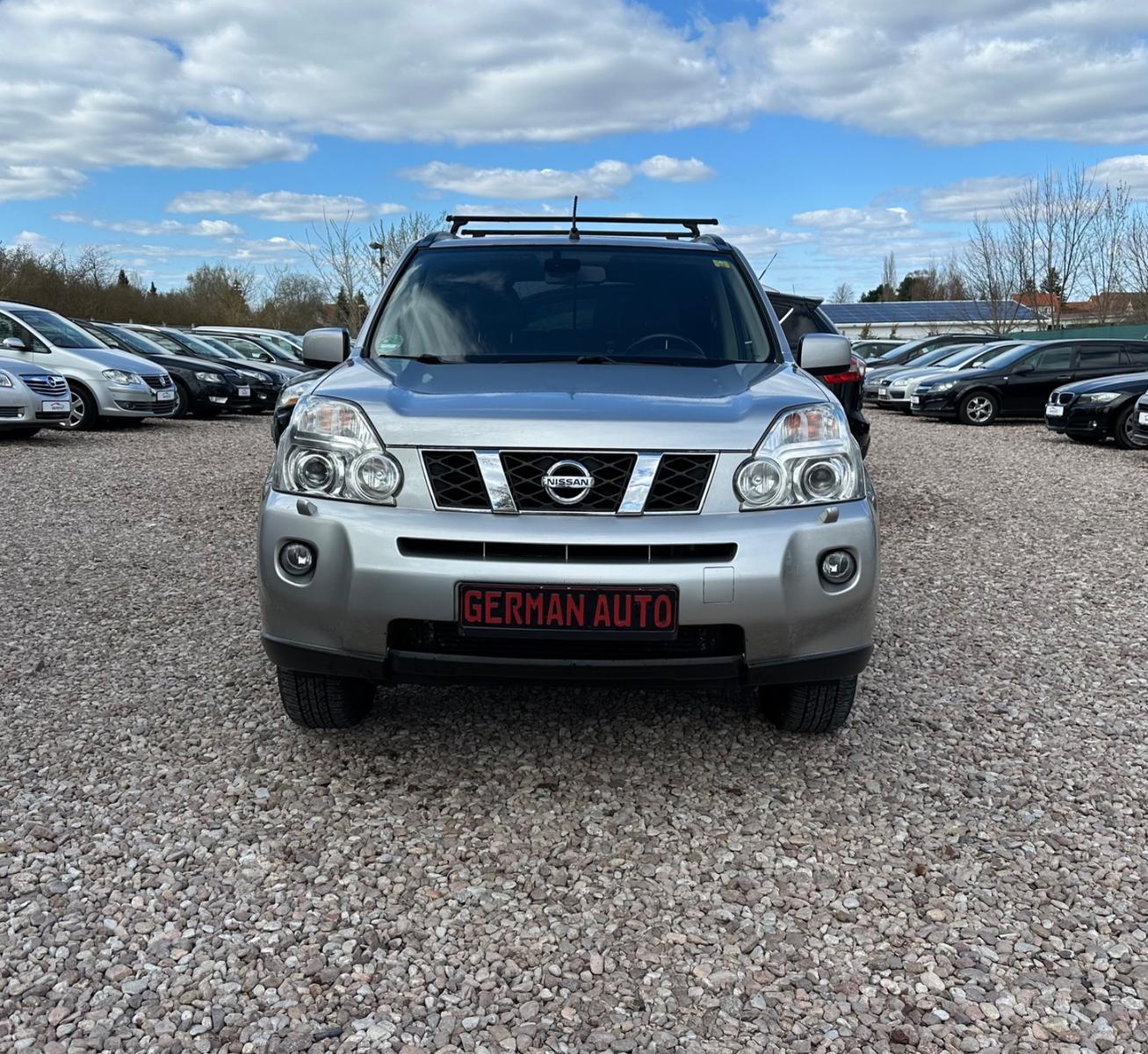 NISSAN X-TRAIL LE 4X4 2.0 DCi 173CH BVM - TOIT OUVRANT PANORAMIQUE - VOLANT EN CUIR - CT à jour