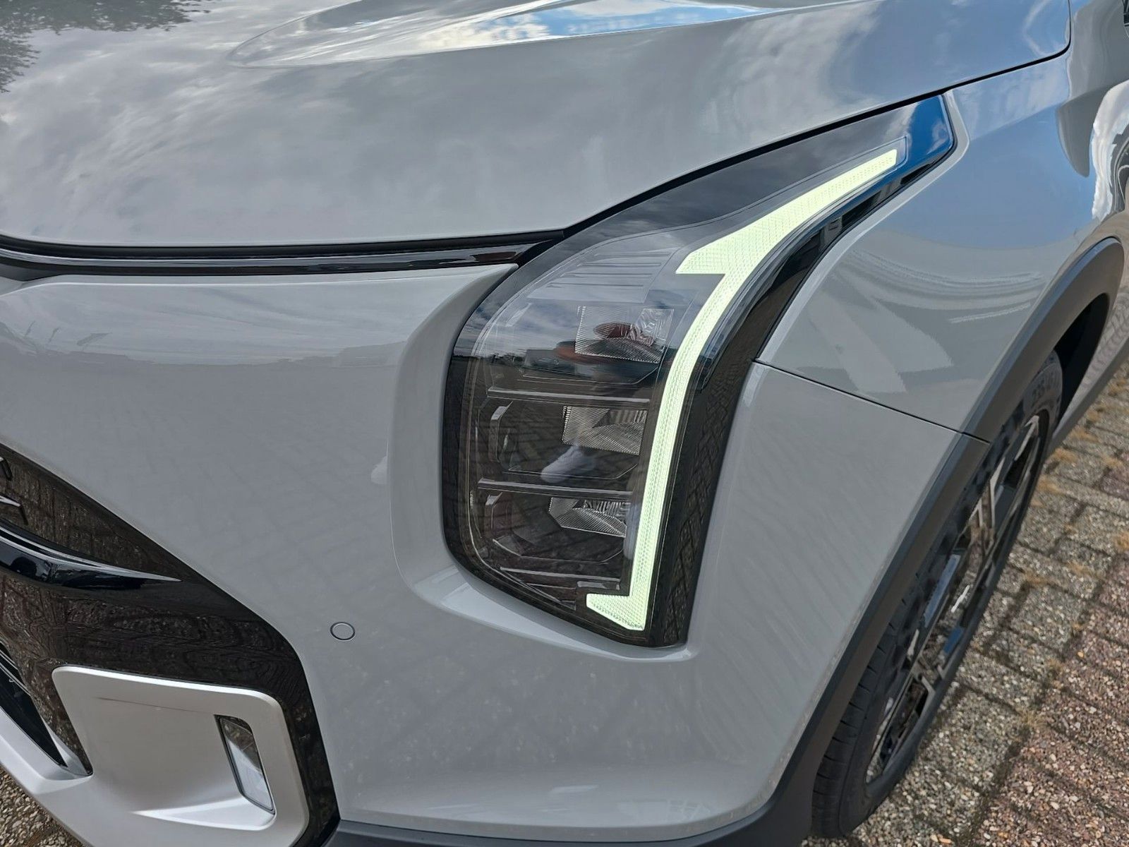 Fahrzeugabbildung Kia XCEED 1.6T 150 DCT VIS KOM+ TEC SD 18"
