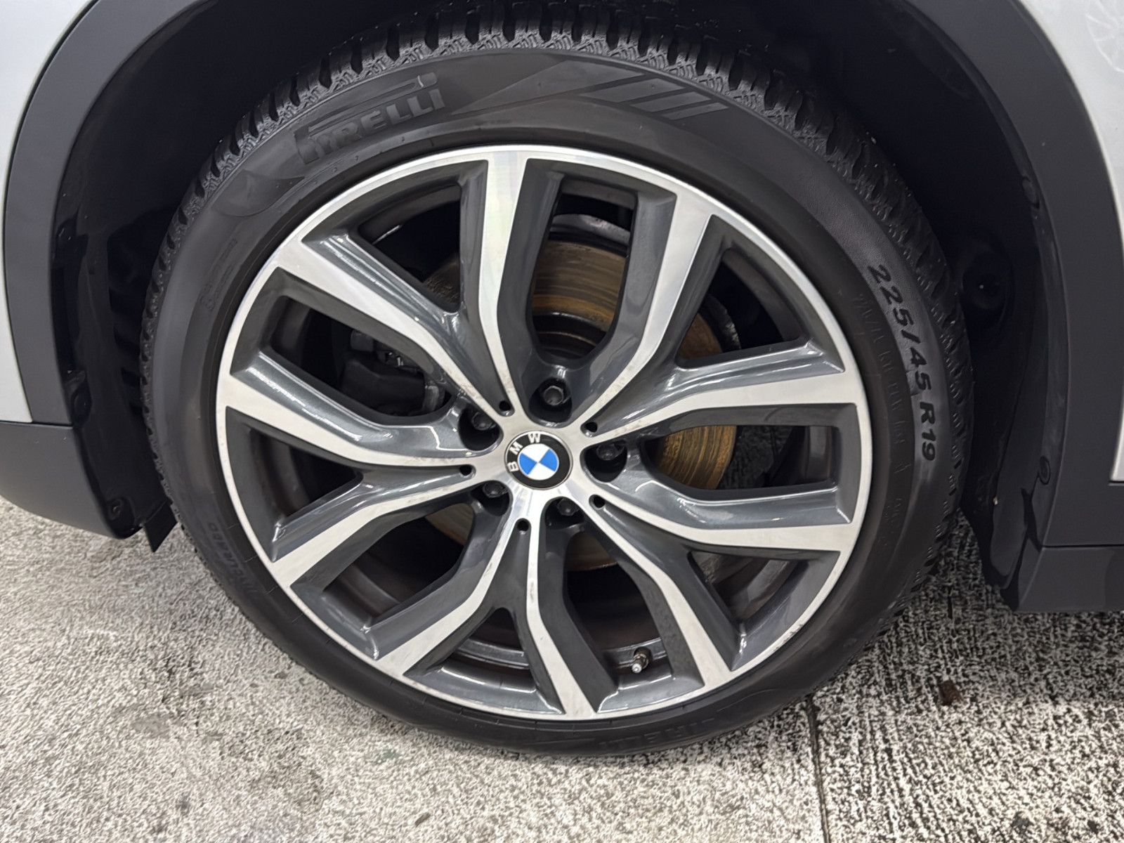 Fahrzeugabbildung BMW X1 sDrive 20 i Sport Line/ unfallfrei/ AHK