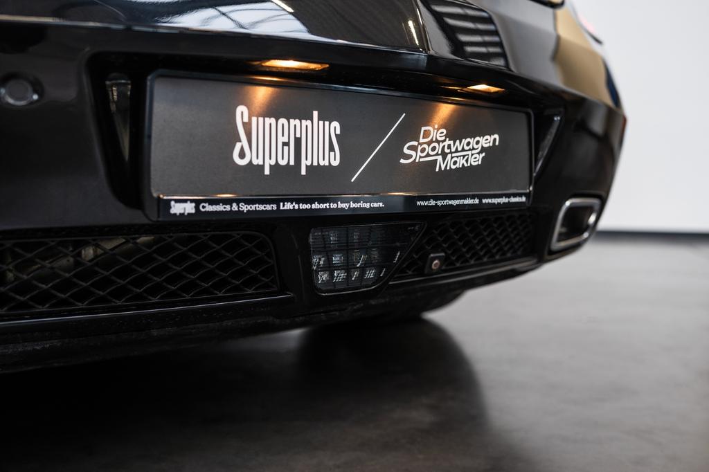 Mercedes-Benz SLS AMG
