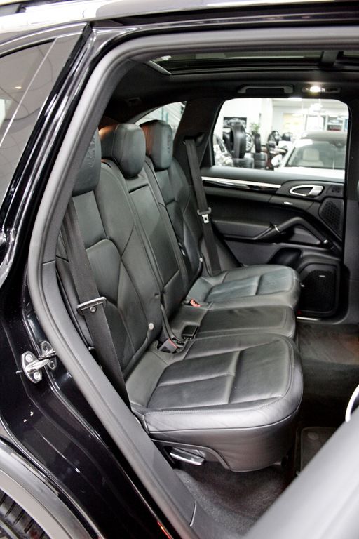 Porsche Cayenne Diesel 2. Besitz LUFT BOSE PANO LEDER