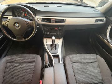 BMW 318 - 8