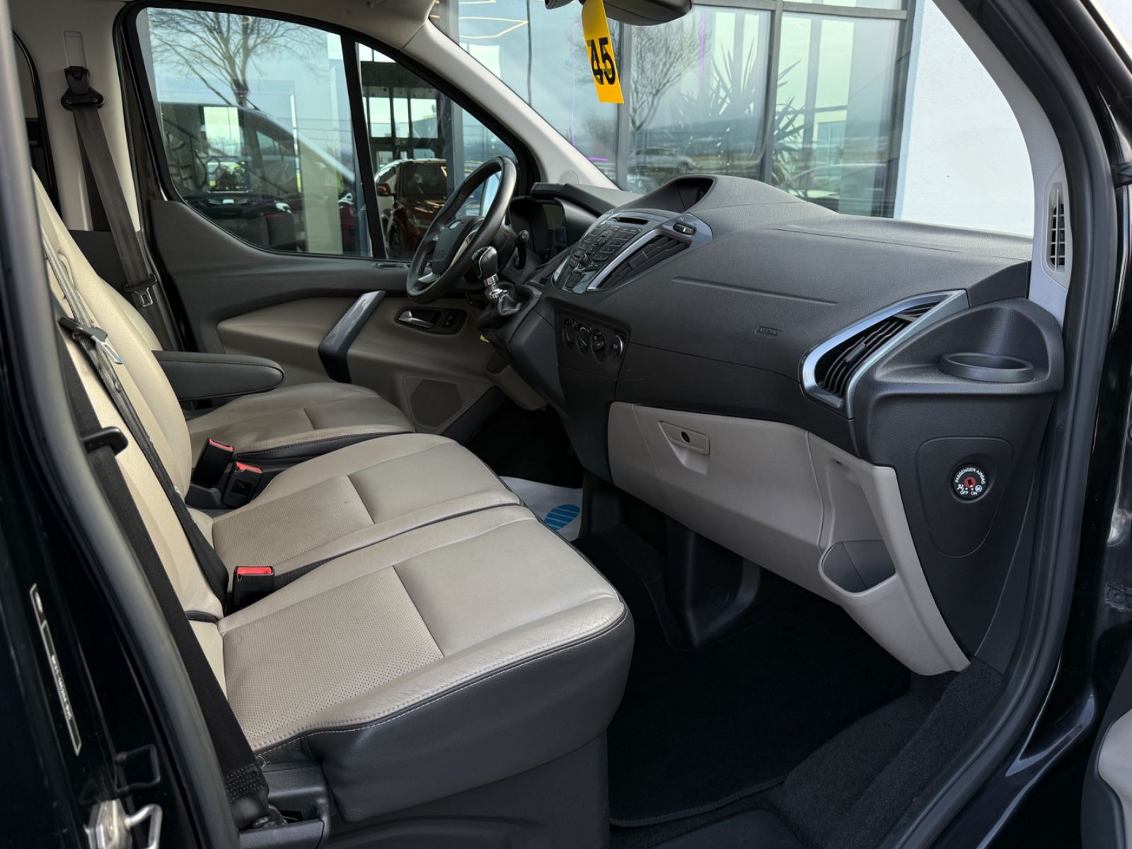 Transit Custom Titanium 2.2 TDCI Leder Navi 9Sit