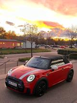 MINI John Cooper Works Cabrio / Leder/ PDC / Apple - rote MINI John Cooper Works Cabrio