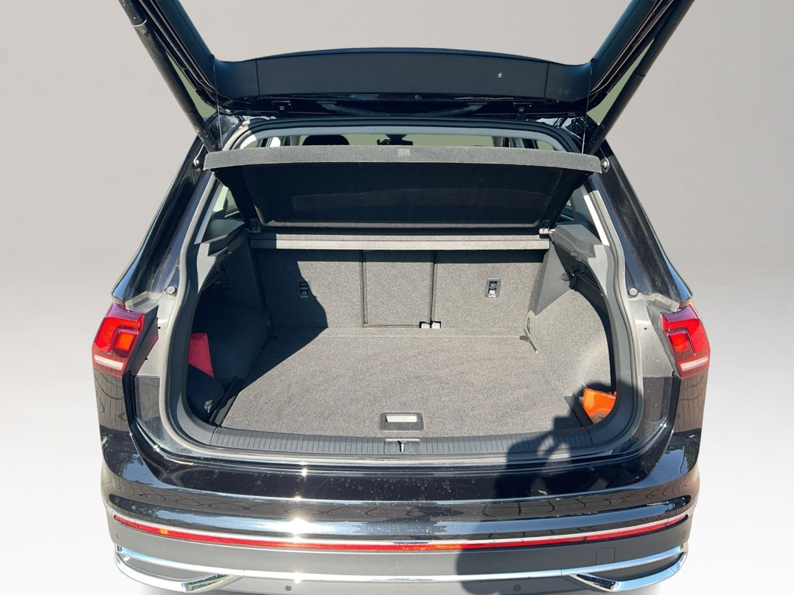 Tiguan 1.5 TSI Elegance IQ Drive, Business Premi